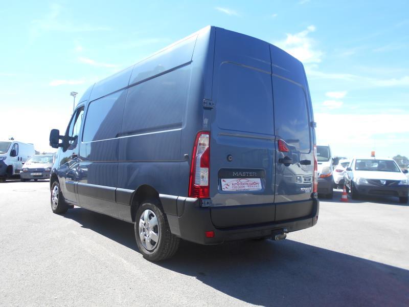 Vehicule-RENAULT-MASTER-3-PHASE-2-L2H2-2-3-2017-8f1f9f77ce10bc8d8dfb3a67daaec4c13544586e3e5a146b40d362437a95a4aa.JPG